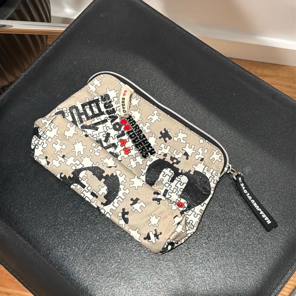 NWOT Harajuku Lovers “Puzzle” Clutch